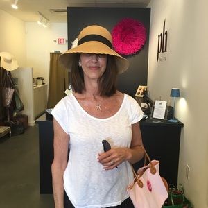 Meet your Posher, Nancy